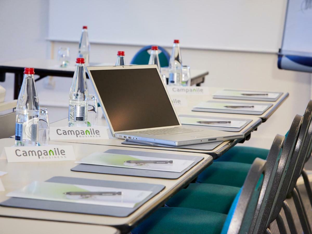 Hotel Campanile Saint-quentin-en-yvelines 3*